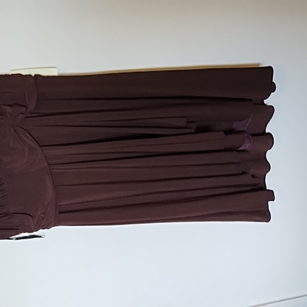 Dress - Picture 2 of 4